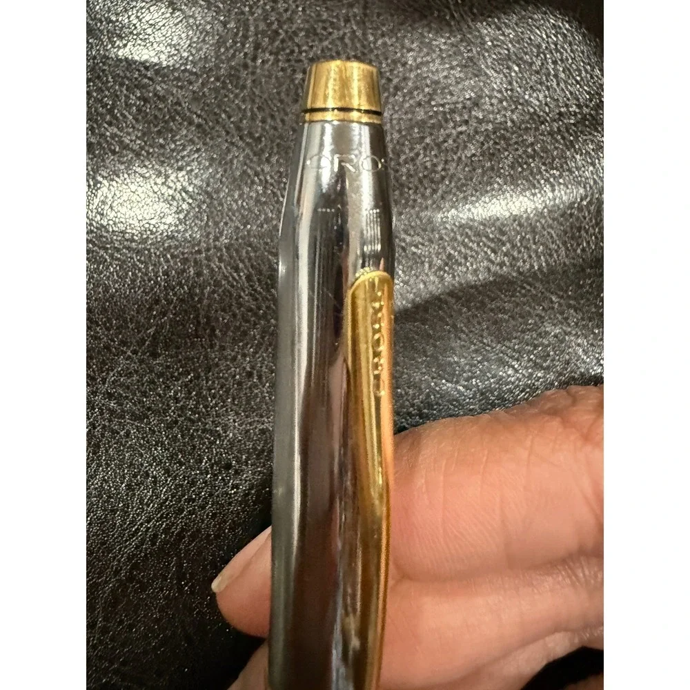 Cross Century Chrome and 23KT Gold Trim Rollerball‎ Pen Made in USA